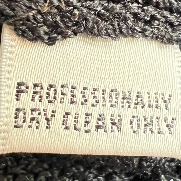 St. JOHN Evening dress with beading sz 10 Beautiful 🖤 perfect condition! - Picture 12 of 16